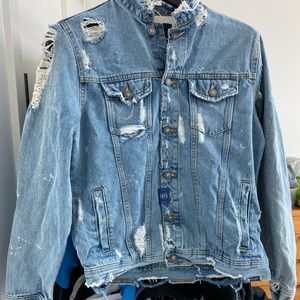 Men’s denim ripped jacket